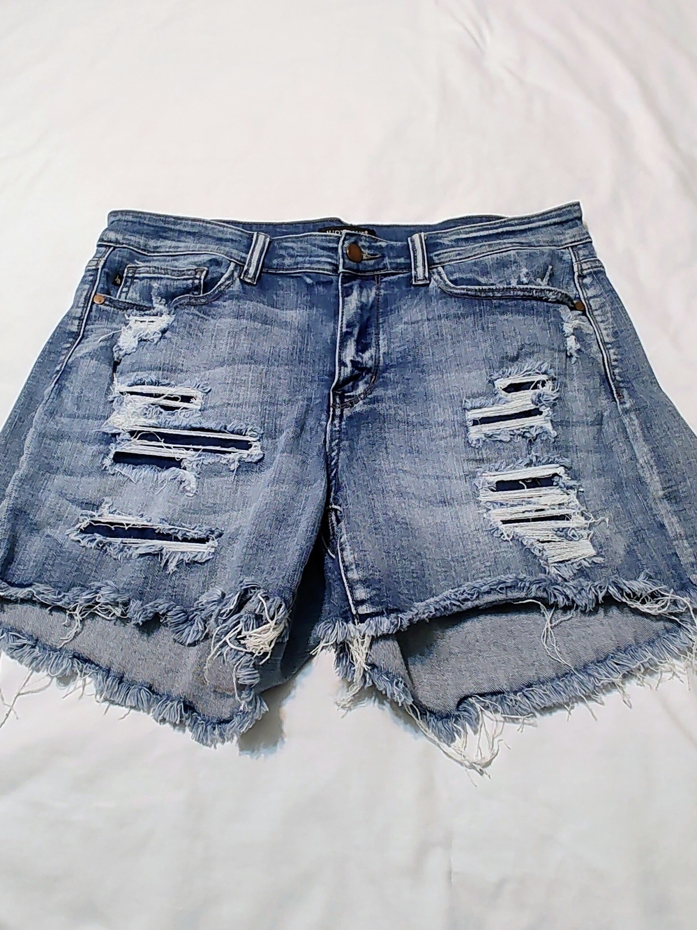 Judy Blue Mid Rise 5 Pocket Distressed Jean Shorts